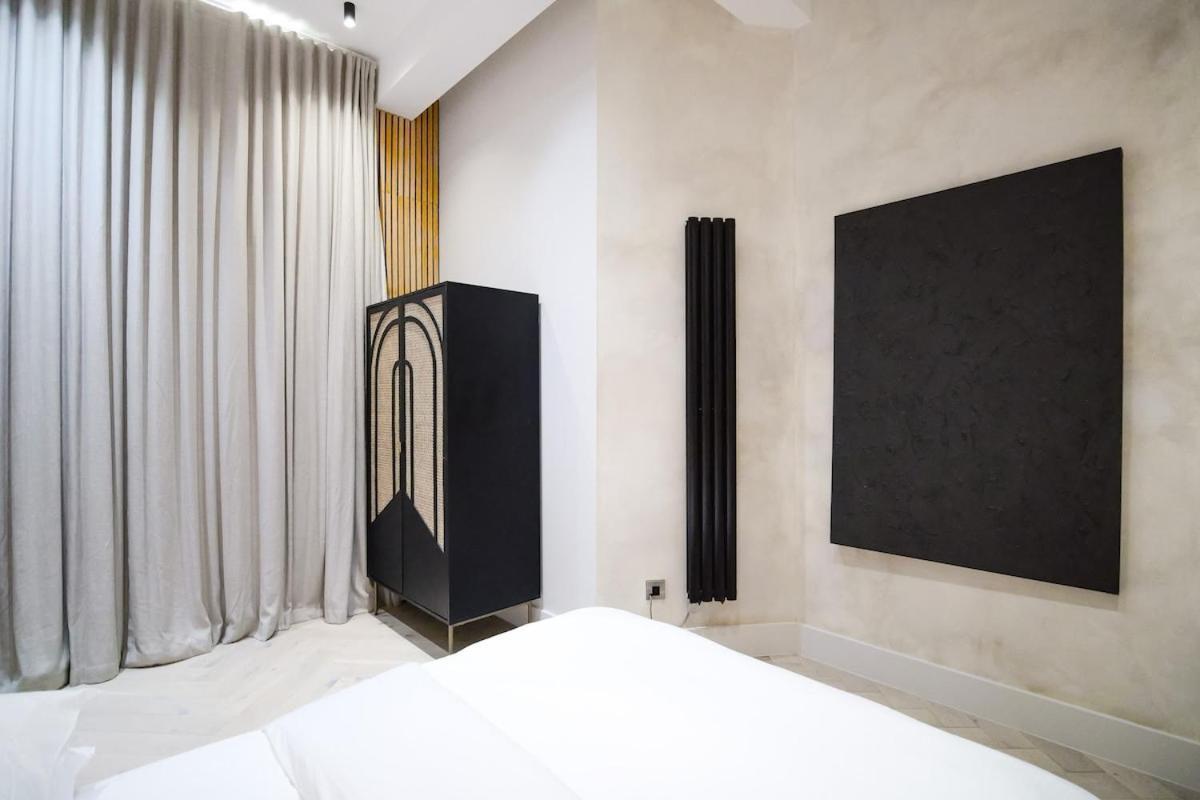 Japandi By The Heim Residences Manchester Bagian luar foto