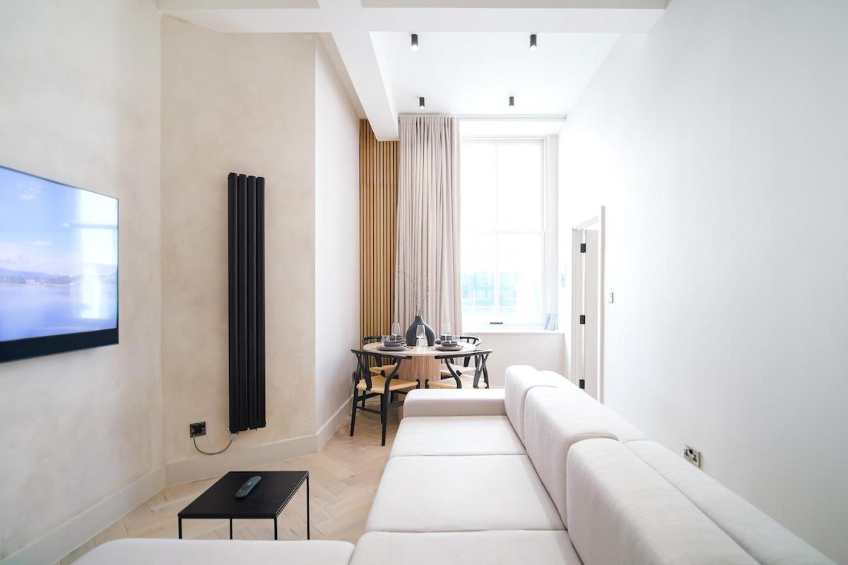 Japandi By The Heim Residences Manchester Bagian luar foto